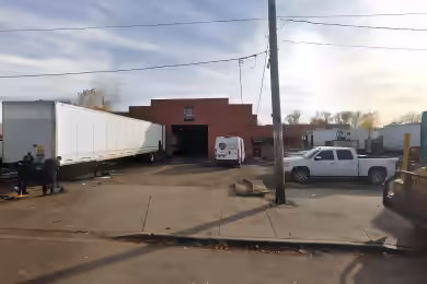 1017 West 48th Street | 34,626 SF Industrial Space Available in Chicago, IL