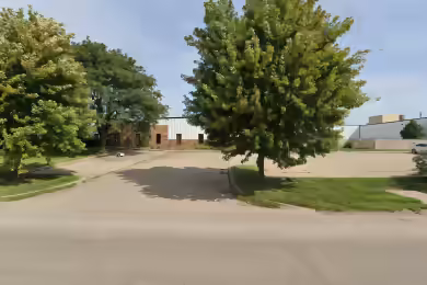 1800 Hull Avenue | Industrial Space for Lease at 1800 Hull Ave, Des Moines, IA