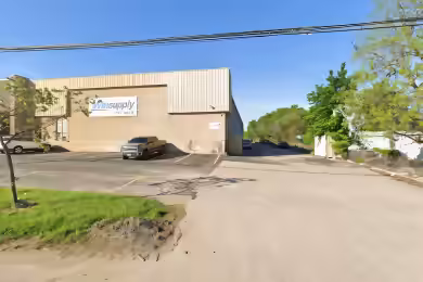 711 West Kennedale Parkway | 20,000 SF Industrial Space Available in Kennedale, TX