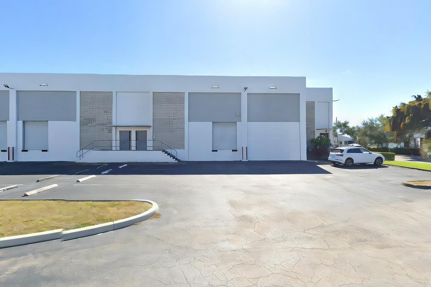 26,510 SF Warehouse in Boca Raton, FL | 30515
